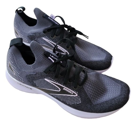 Brooks Levitate StealthFit 5 womens 11.5 running shoes road runners NWOB - Picture 1 of 7